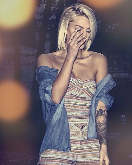 nouveau tatouage poignet caroline receveur