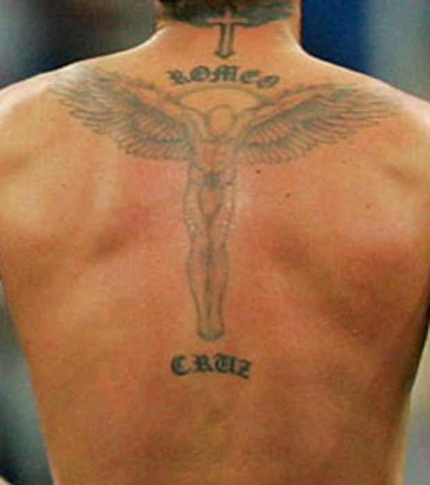 tatouage ange beckham