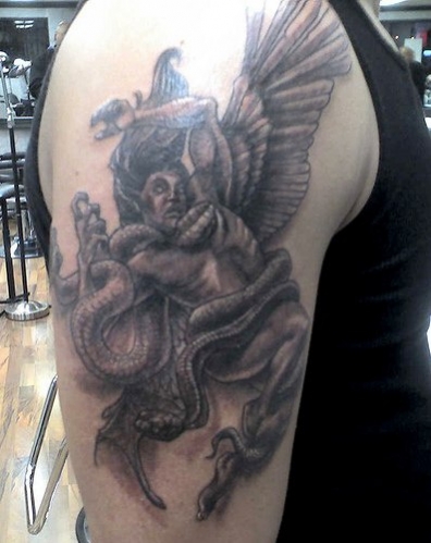 tatouage ange déchu