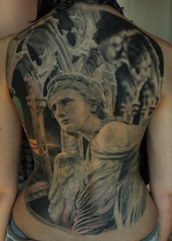 tatouage ange dos
