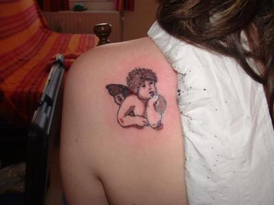 tatouage ange mignon