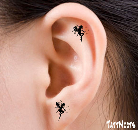 tatouage ange oreille