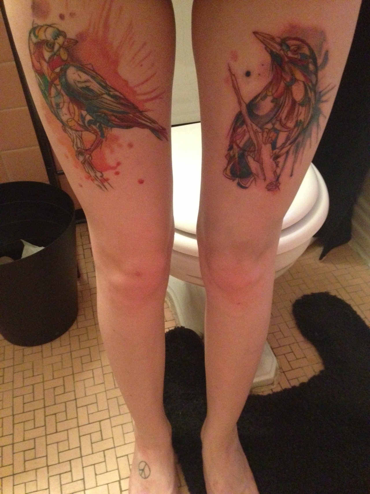 tatouage ange sur la cuisse