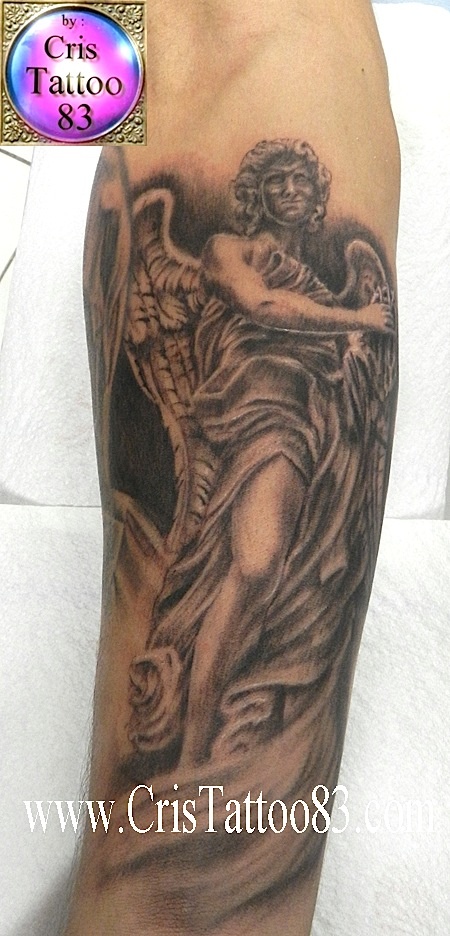tatouage ange sur le bras