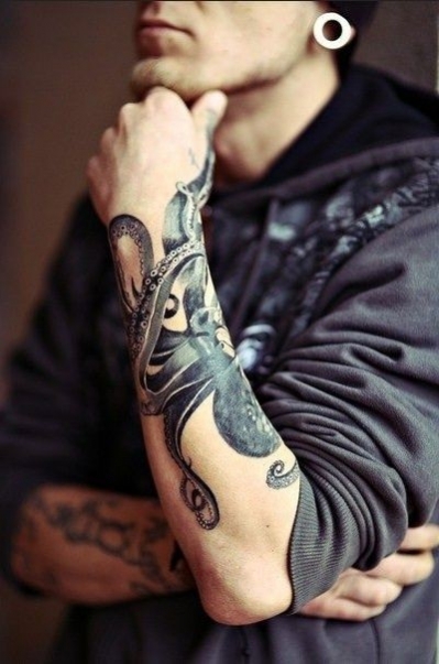 tatouage animaux homme