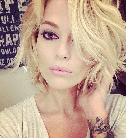 tatouage avant bras caroline receveur