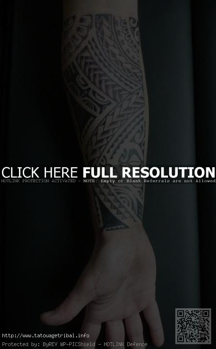 tatouage avant bras entier