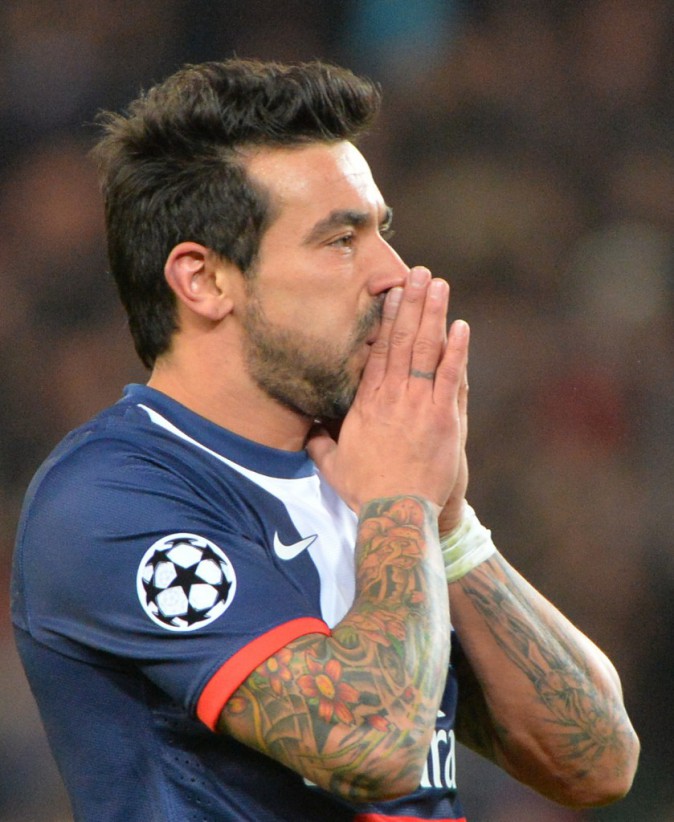 tatouage avant bras gendarme