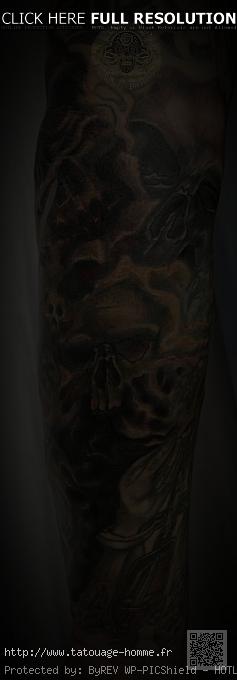 tatouage avant bras homme gothique