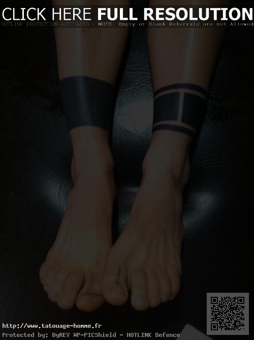 tatouage bracelet cheville homme