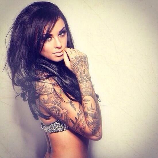 tatouage bras fille