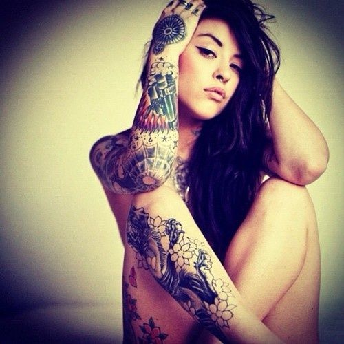 tatouage bras fille