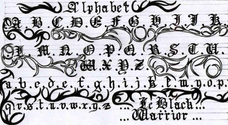 tatouage calligraphie gothique