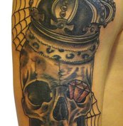 tatouage celte brest