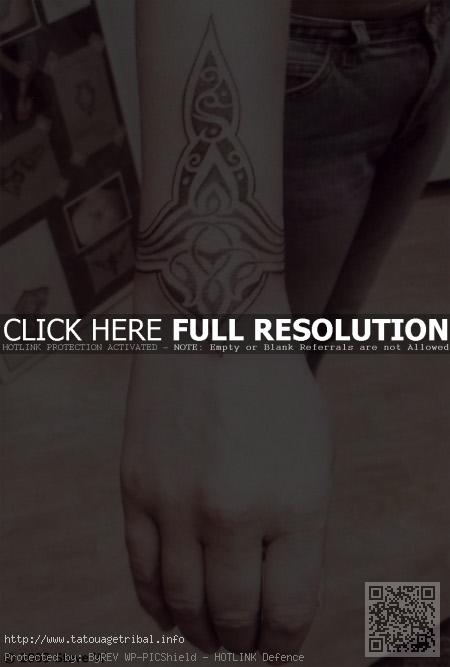 tatouage celtique cheville