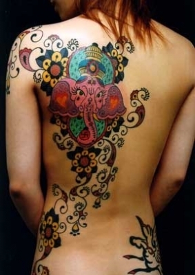 tatouage celtique feminin