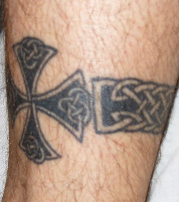 tatouage celtique poignet