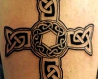 tatouage celtique tour de bras