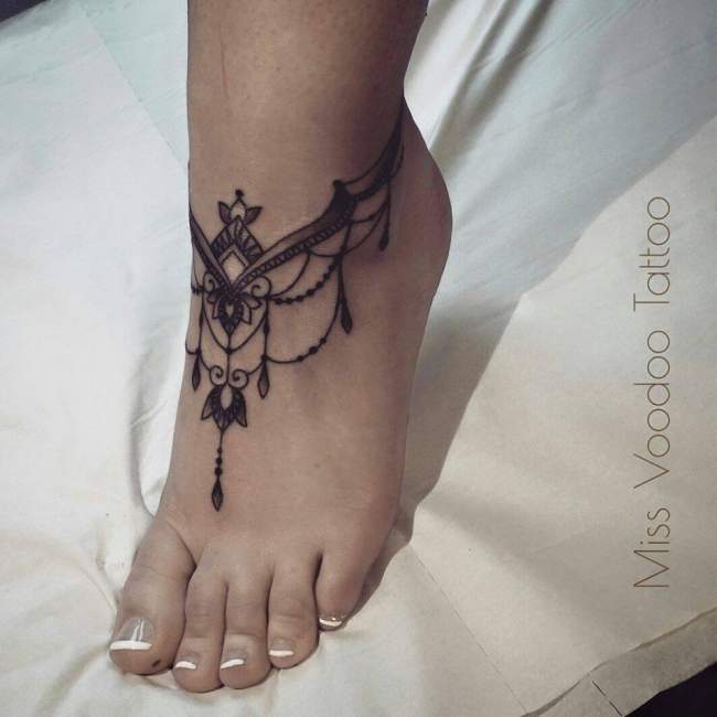 tatouage cheville