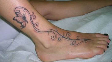 tatouage cheville pied