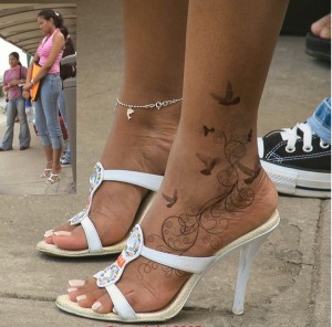 tatouage cheville pour femme