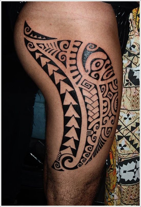 Tatouage cuisses homme