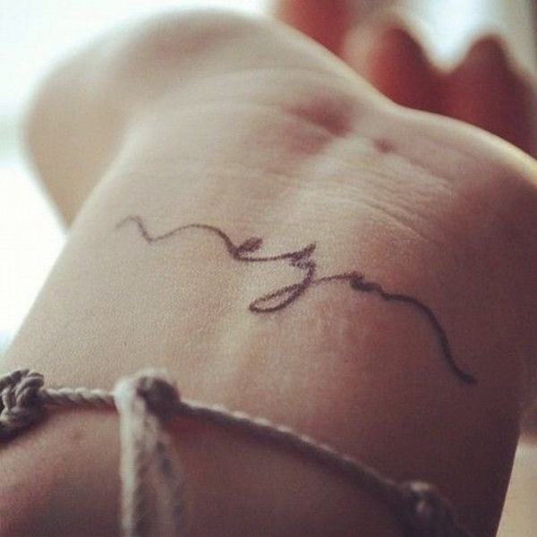 tatouage discret date