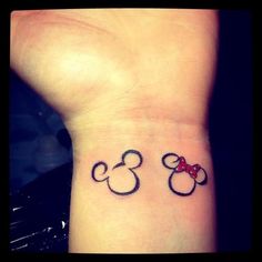 tatouage discret disney