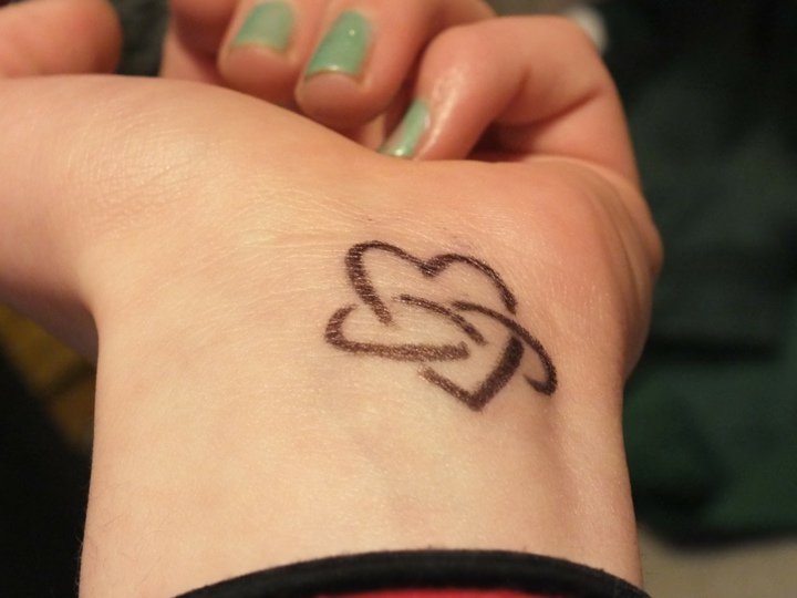 tatouage discret femme