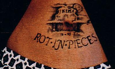 tatouage eminem ventre