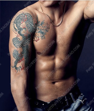 tatouage épaule animaux