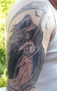 tatouage faucheuse ange