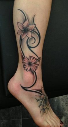 tatouage femme mollet cheville