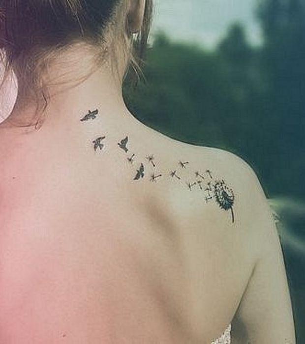 tatouage fleur de pissenlit