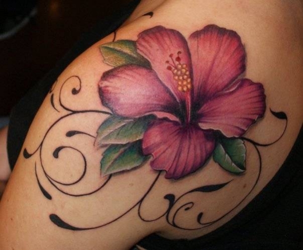tatouage fleur épaule