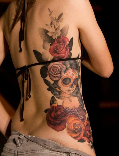 tatouage fleur femme