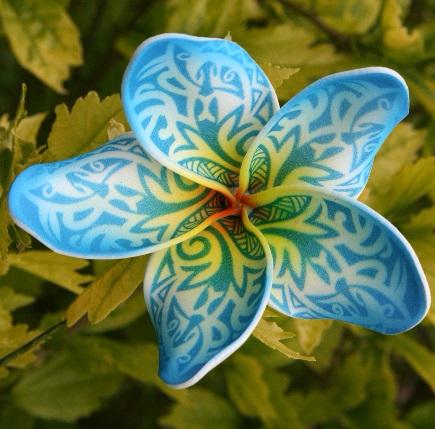 tatouage fleur vahiné