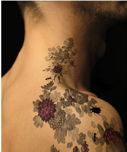 tatouage fleur vintage