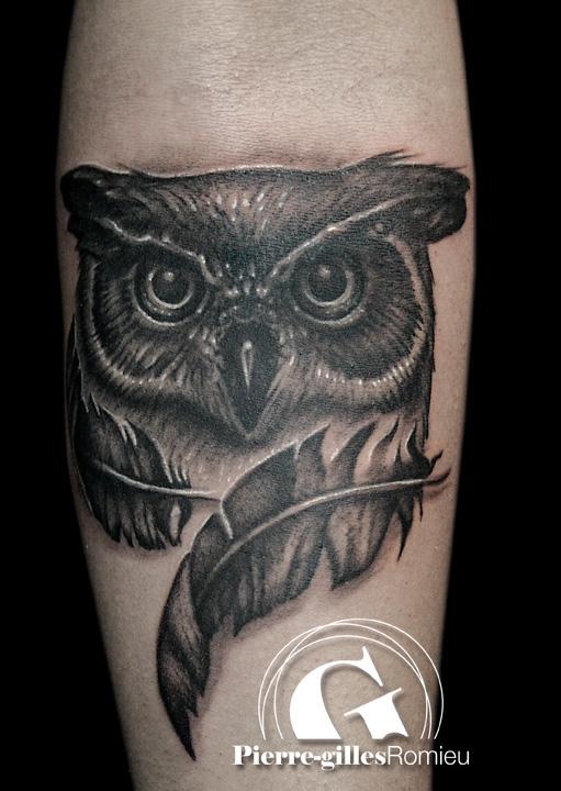 tatouage hibou bras