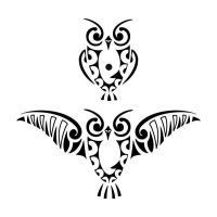 tatouage hibou stylisé
