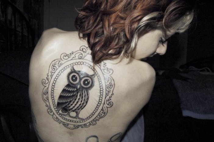 tatouage hibou symbolique