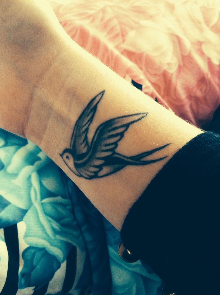 Tatouage hirondelle pinterest
