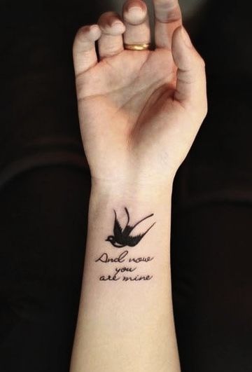 tatouage hirondelle pinterest
