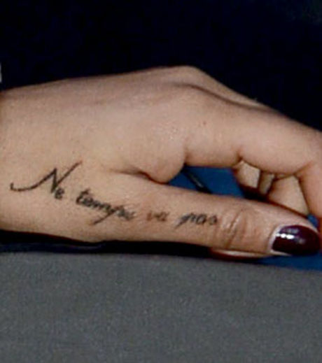 tatouage hirondelle shy'm