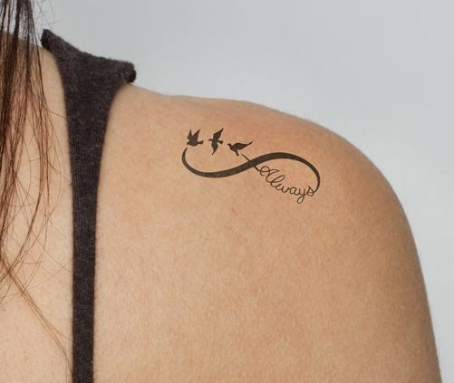 tatouage infini avant bras
