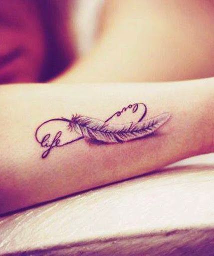 tatouage infini bras