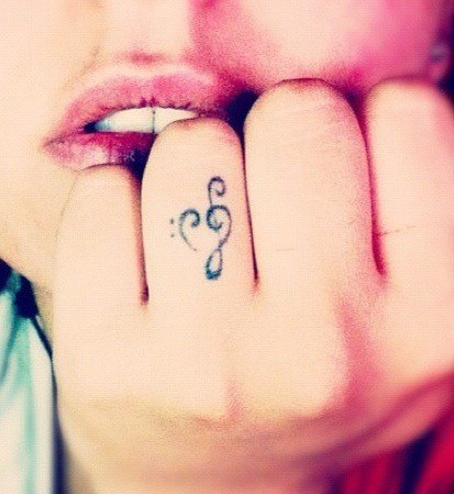 tatouage infini musique