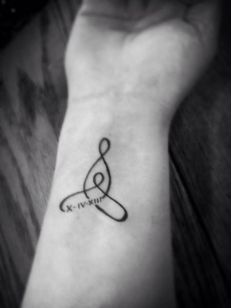 tatouage infini revisité