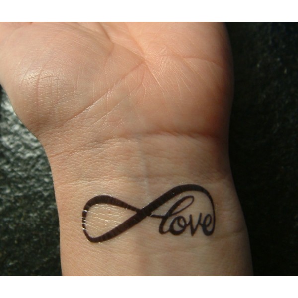 tatouage infini ruban