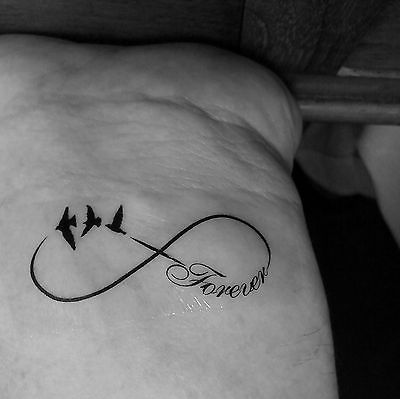 tatouage infinity forever